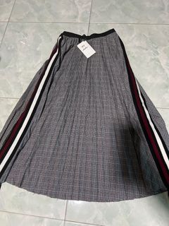 Bnwt korea elastic band checkers Long Skirt S