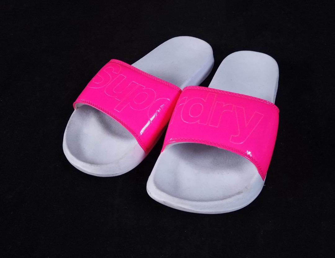 BRANDNEW Superdry arizona flatform slides PINK Women s Fashion