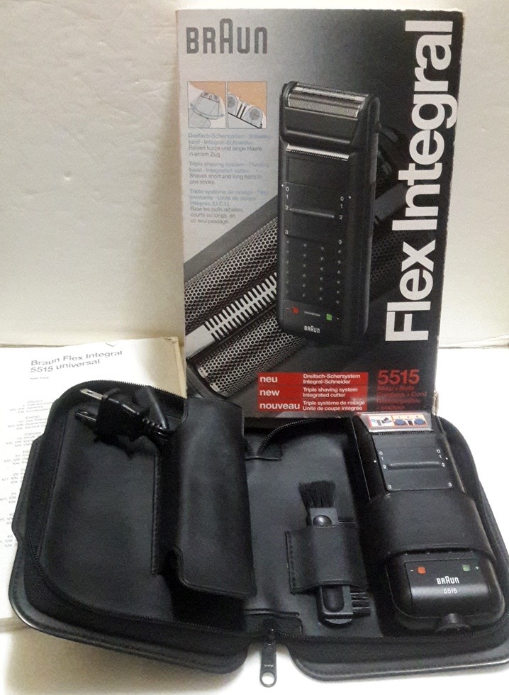 BRAUN 德國百靈 Flex Integral 5515 電動刮鬍刀 三刀頭往復式充電刮鬍刀(故障) 絕版機~, 香水、美妝、保養, 男士 ...