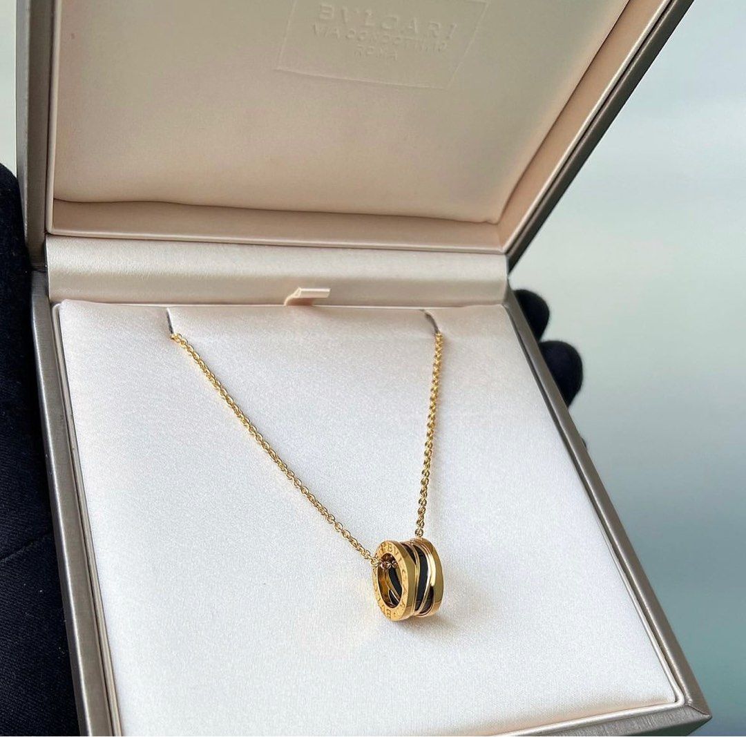 Bvlgari black sale necklace