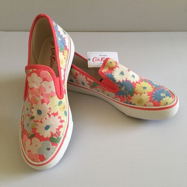 Cath Kidston Daisy Bed Classic Slip On Trainers