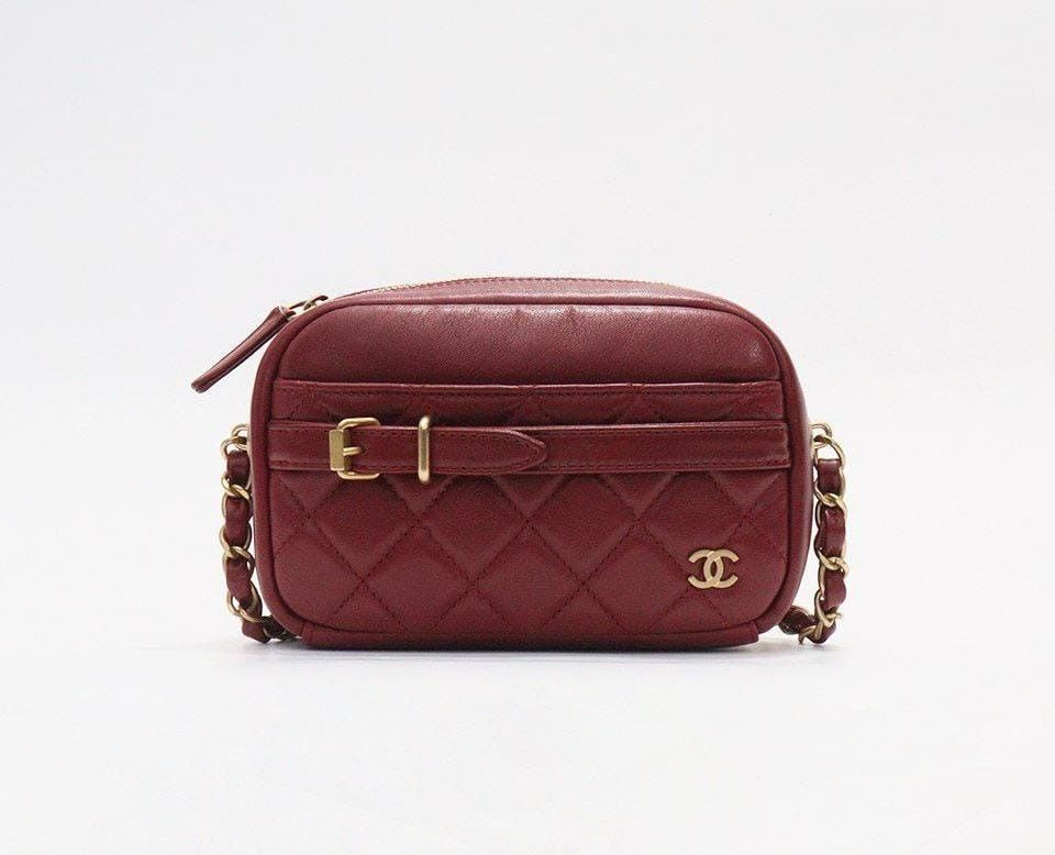 Chanel Pre Fall Seasonal Bag Red (comp db & hologram) sz 17 x11 cm, Barang  Mewah, Tas & Dompet di Carousell