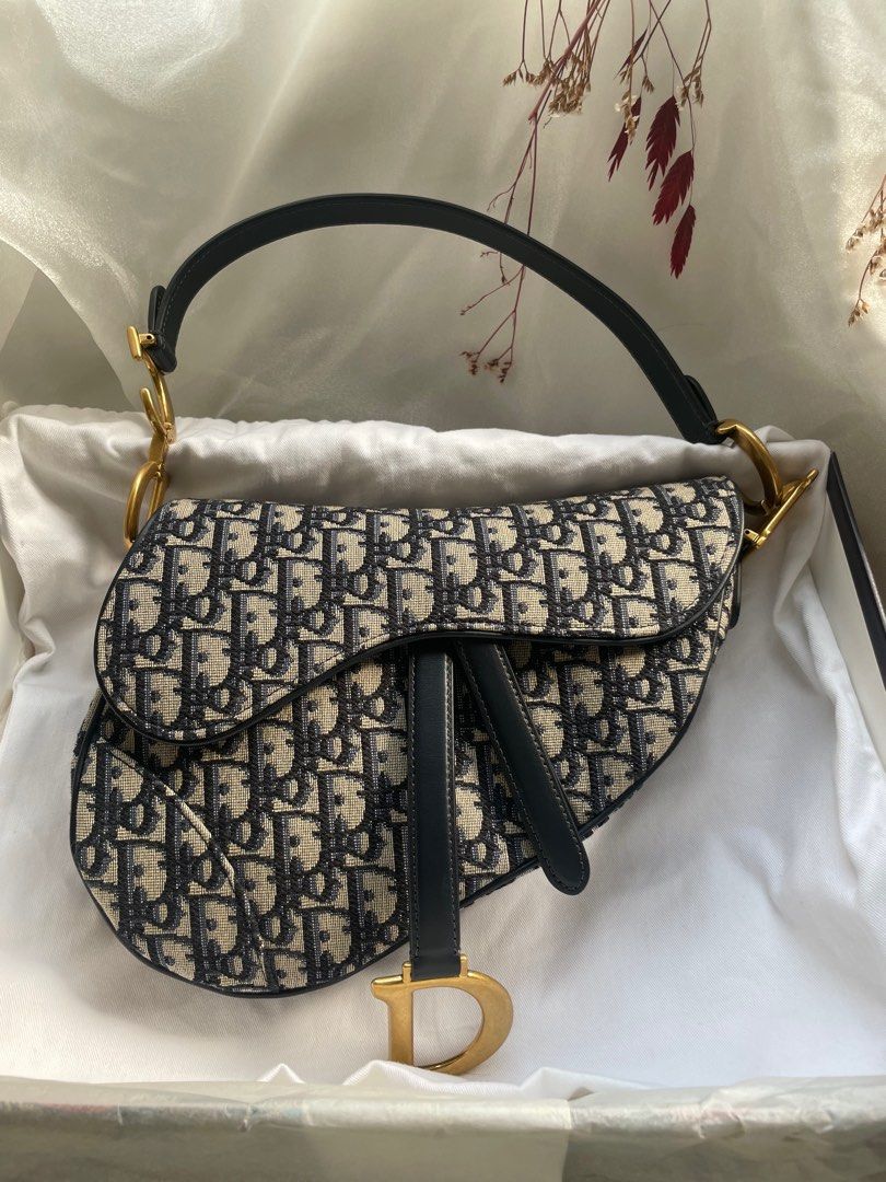 Dior saddle on sale bag rep