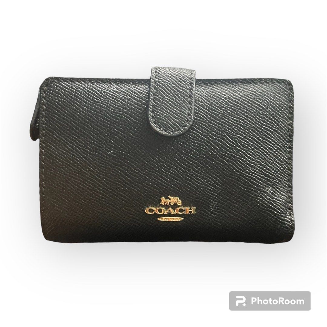 Black and gold coach wallet deals