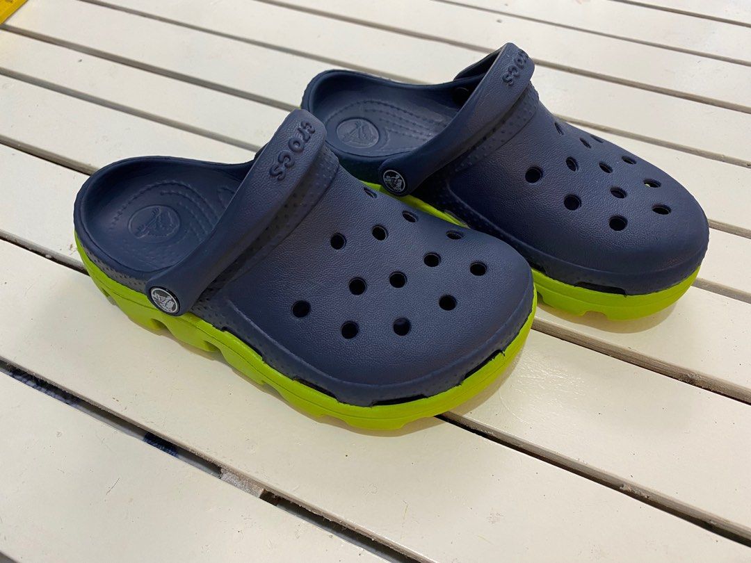 Crocs c hotsell 10 11