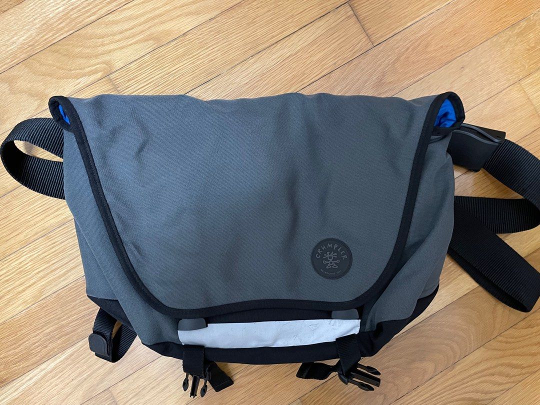 Crumpler sling clearance bag