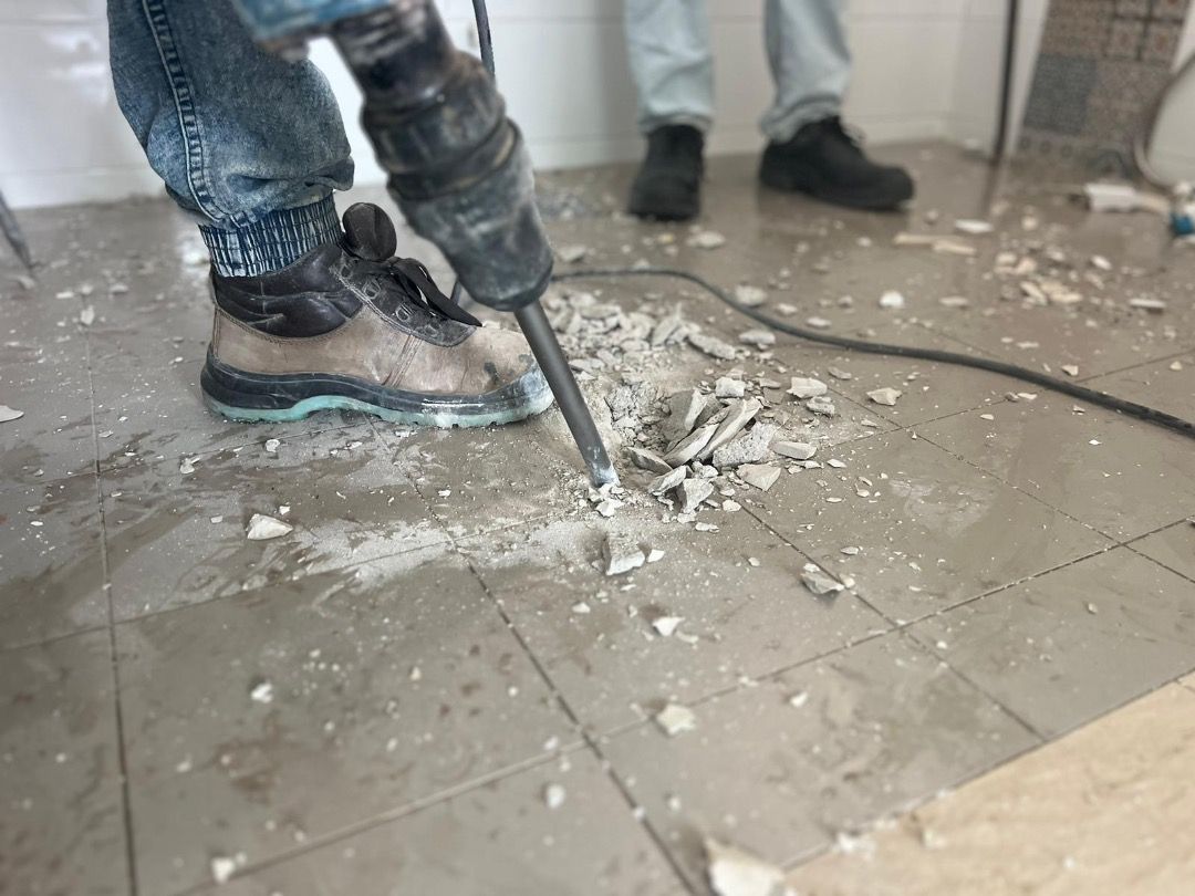 Hacking/Tiling/Direct contractor/Reinstatement works/Home Reinstatement/Commercial Reinstatement/Reinstatement services/Hacking/Demolition/Best pricing/Reinstatement office/Dismantling services62853070585603114
