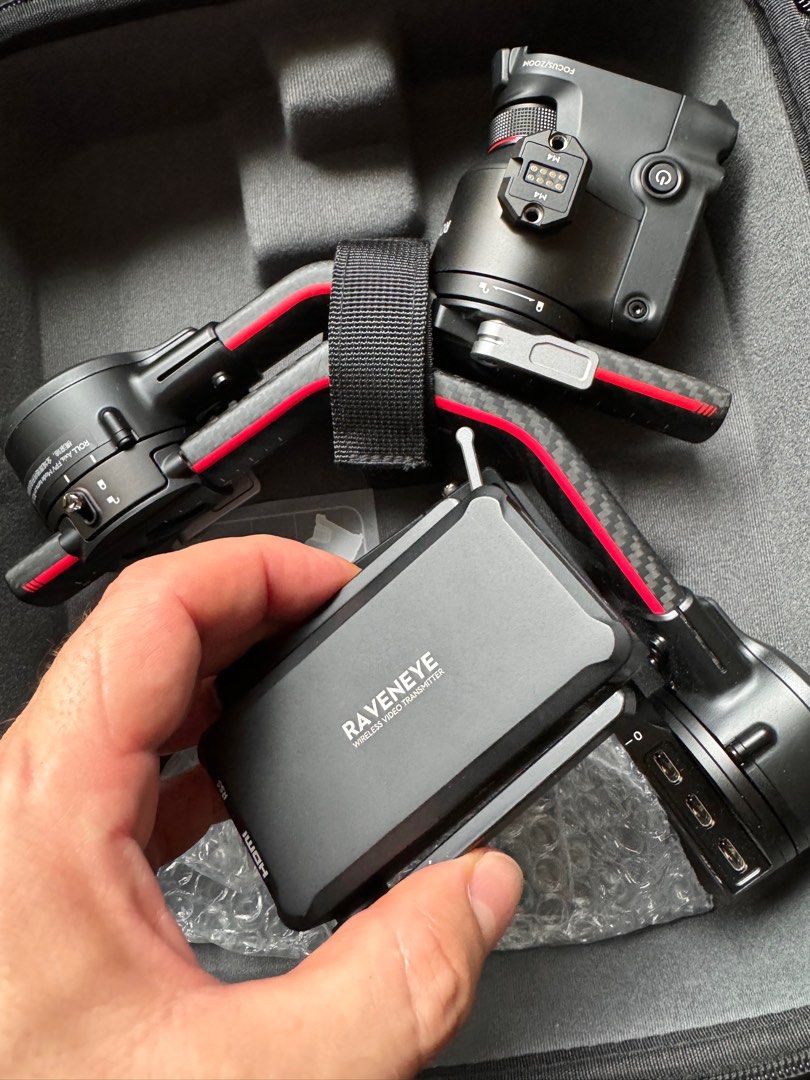 DJI RS 2 with RONIN RavenEye Image Transmitter, 攝影器材, 攝影配件, 穩定器 - Carousell