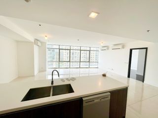 East Gallery Place BGC | Special 3BR Unit For Sale