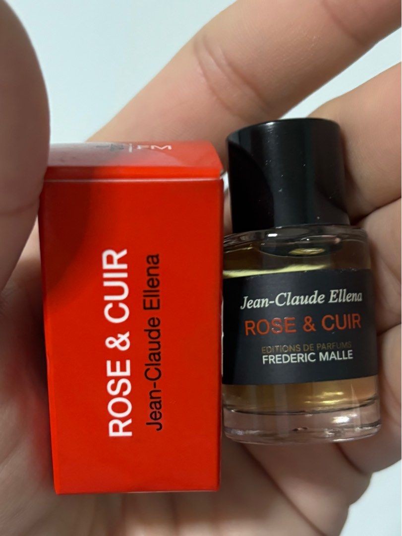 rose & cuir perfume