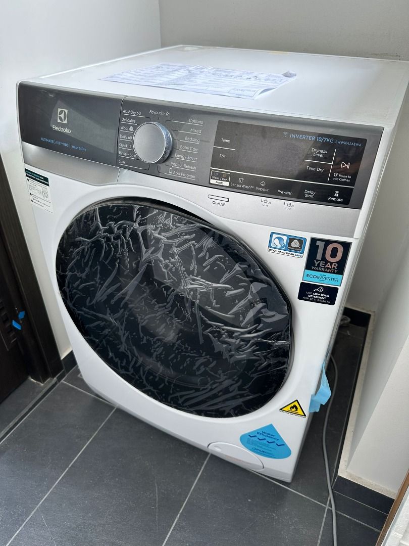 Electrolux washer online dryer eww1042aewa