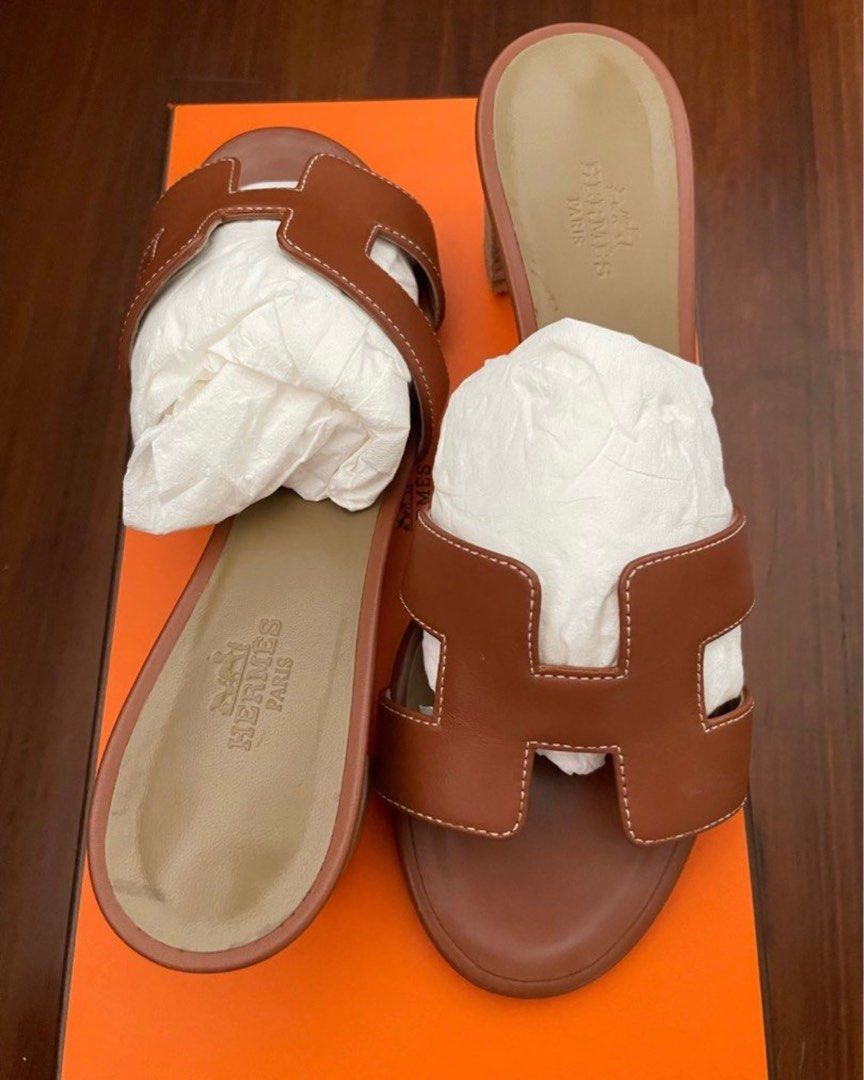 Oasis hermes shop sandals