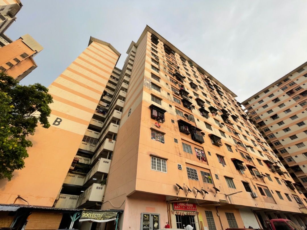 FREE STAMP DUTY Flat Mutiara Magna Kepong KL NEAR AEON, Property, For Sale on Carousell