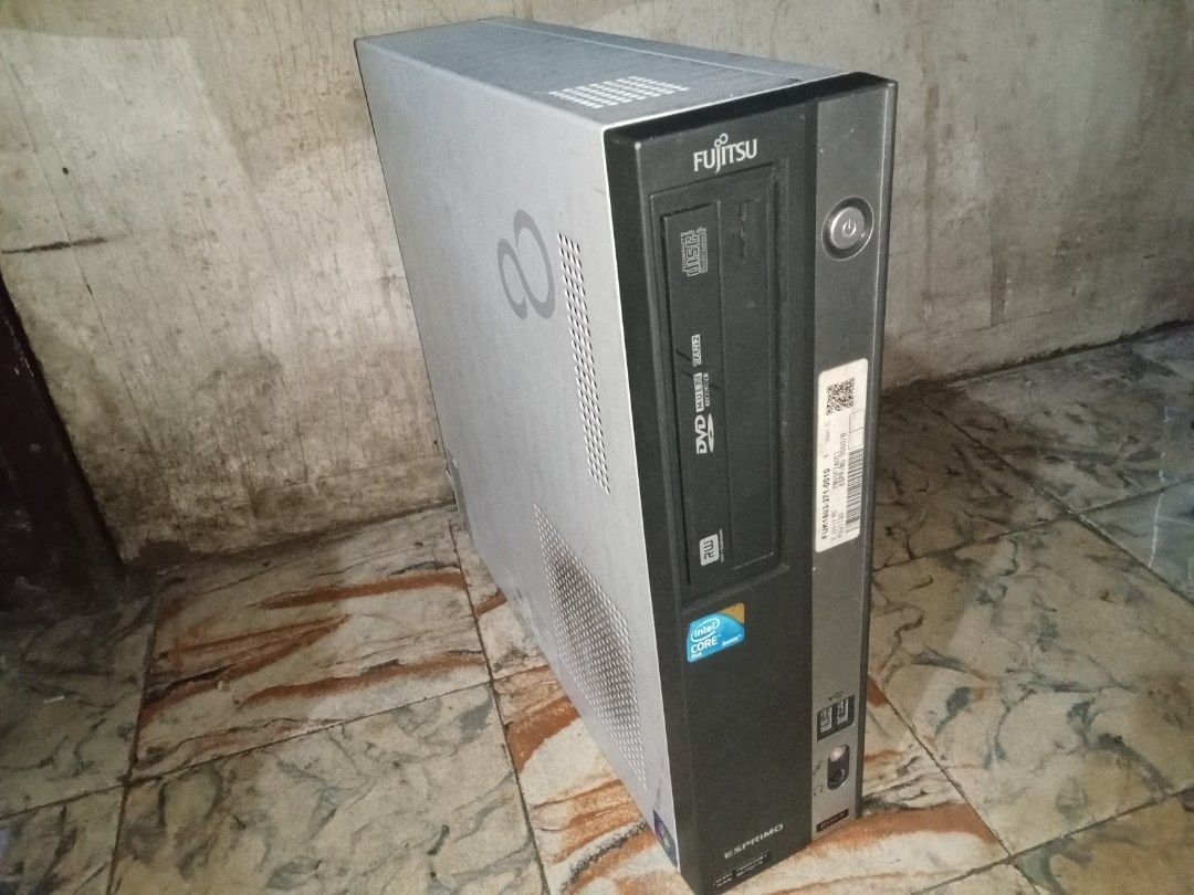 Fujitsu Windows 10 Intel Core 2 Duo Desktop PC Computer Home Business Office Work (Category: Desktops) located in San Juan City. Submitted by huliuna72 (Listing ID 1260763122, Image 1). Description: Japanese quality full metal casing with riser for PCI and folding holder for drives, lahat bakal. Mabigat sya, built like a tank. Newly formatted to Windows 10, all ports working. Front USB ports and audio jacks are part of the motherboard. Dual chann