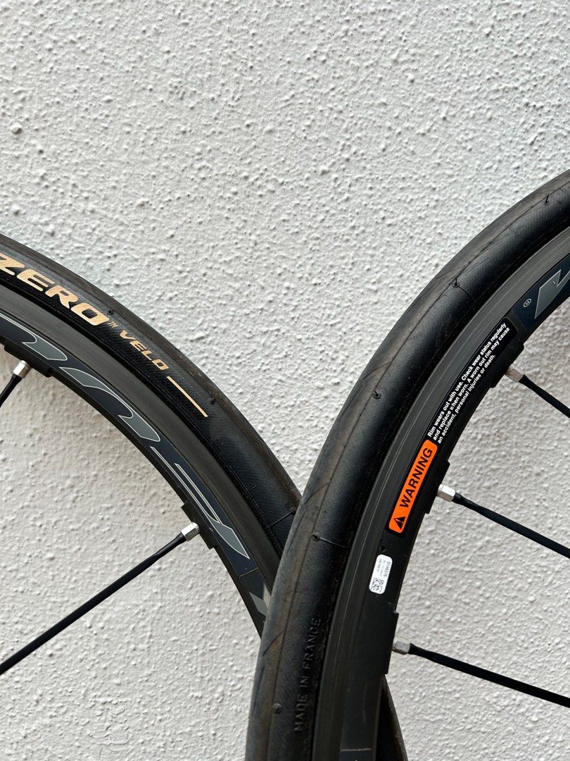 Fulcrum Racing Zero Nite Wheelset, Sports Equipment, Bicycles & Parts