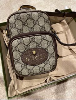 Gucci GG Supreme Neo Vintage Mini Crossbody Bag 658556 Brown Cloth