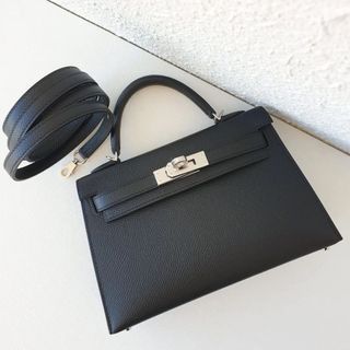 Hermès Kelly To Go Touch Wallet In Black Epsom And Matte Black