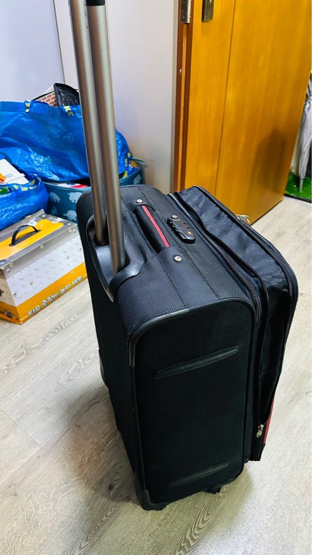 Hush Puppies Luggage, Hobbies & Toys, Travel, Luggage on Carousell