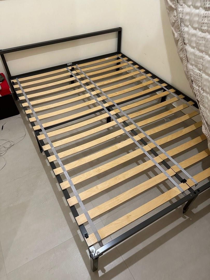 Ikea Grimsbu 床架 bed frame double 4四尺半, 傢俬＆家居, 傢俬, 床架及床褥 Carousell