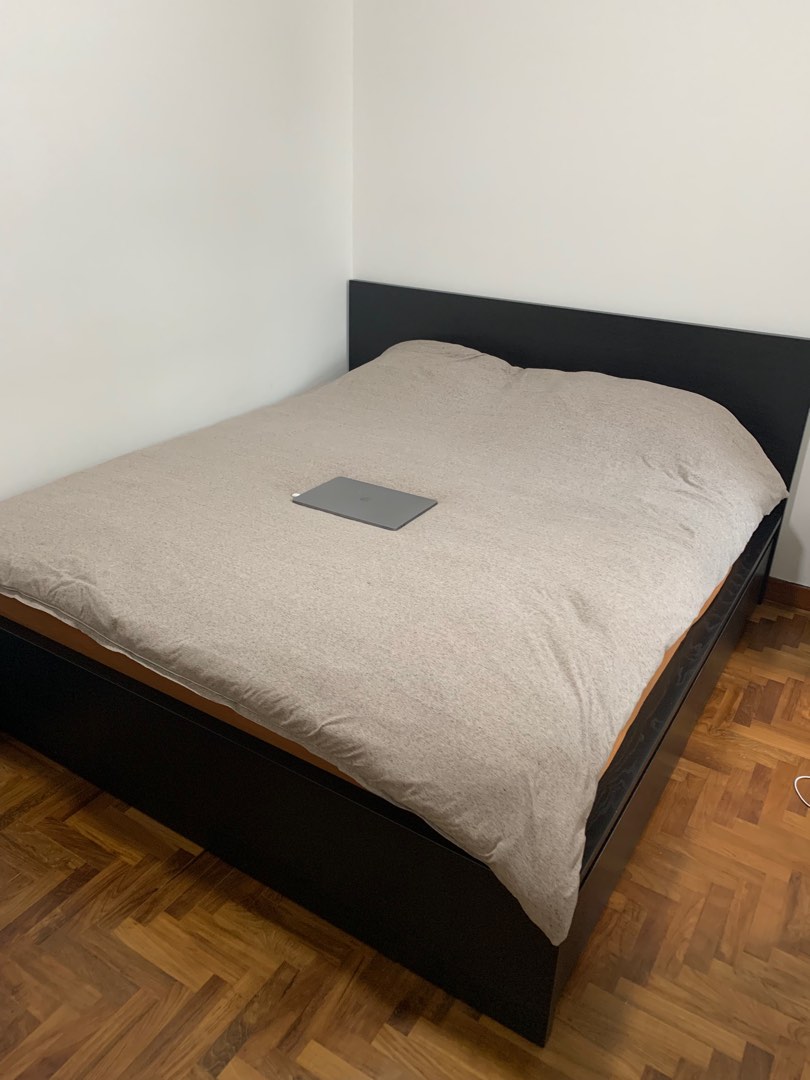 MALM King size ikea bed frame + 4 bed storage drawer boxes, Furniture