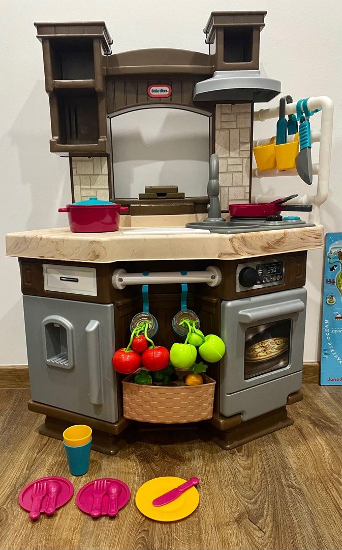 Little Tikes Cook N Learn Smart Kitchen