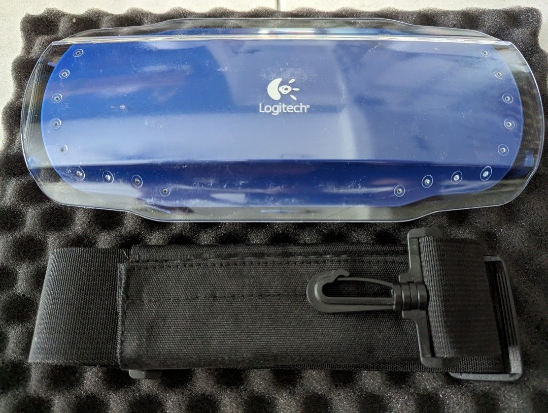 Logitech PSP Playgear Street Hardshell case., Video Gaming, Gaming