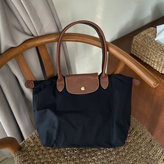 (Kategori: ) berada di . Dikirim oleh simpan.lemari (ID iklan 1260790247, Gambar 1). Deskripsi: .