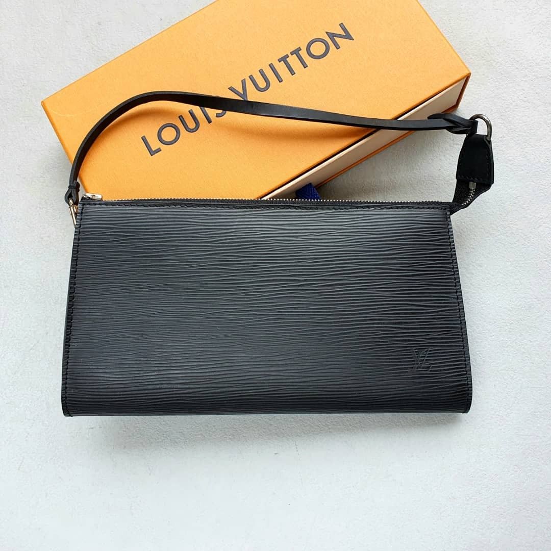 Louis Vuitton 5 in 1 Multi Pochette, Luxury, Bags & Wallets on Carousell
