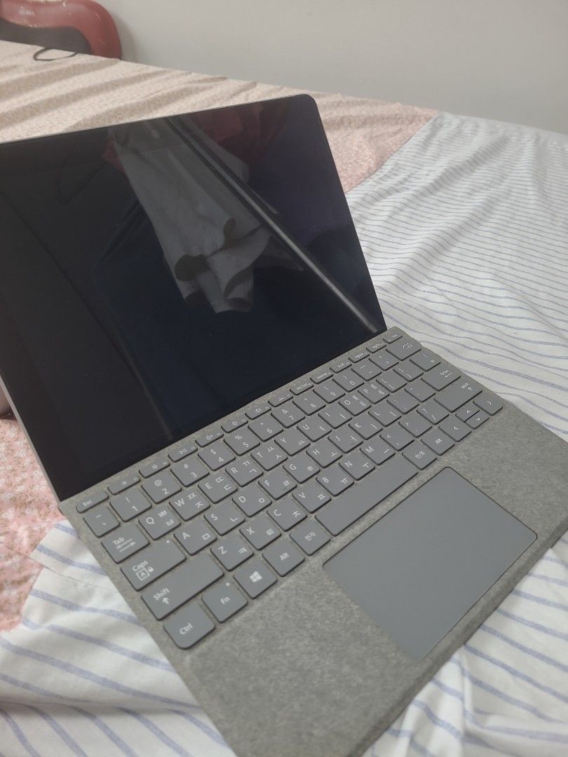 microsoft surface go gen 1420603353503508481