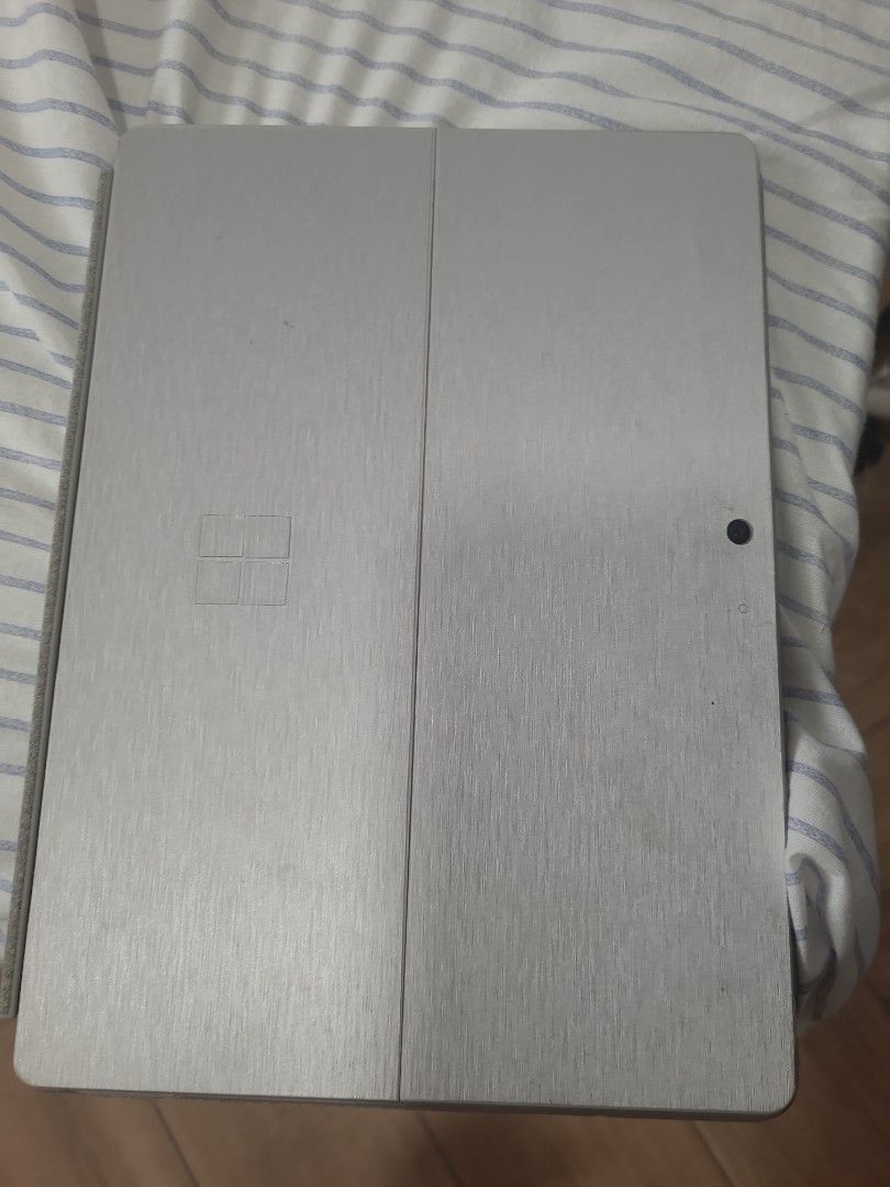 microsoft surface go gen 1420603353503508482