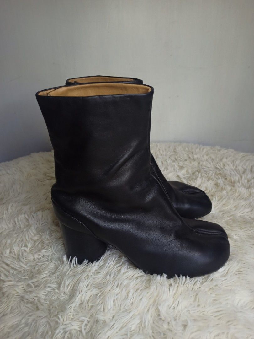 MAISON MARGIELA TABI SPLIT TOE BOOTS ALT Women s Fashion