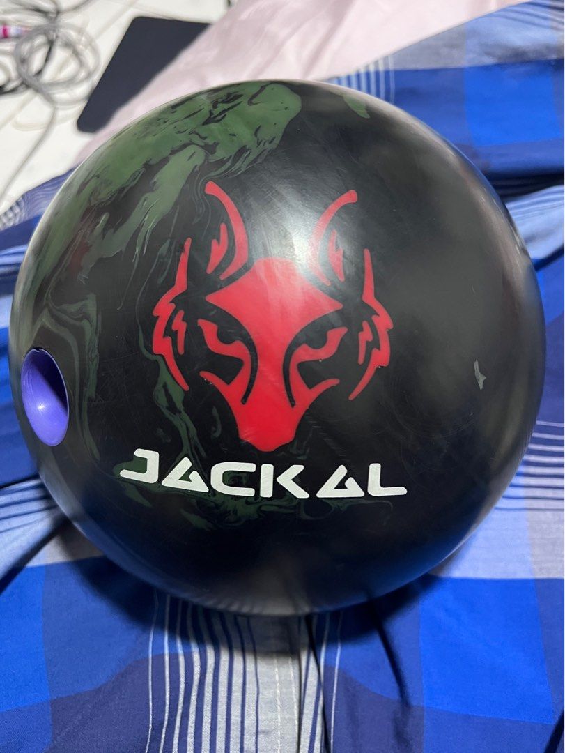 Motiv Jackal Ambush Bowling Ball, Sports Equipment, Sports & Games