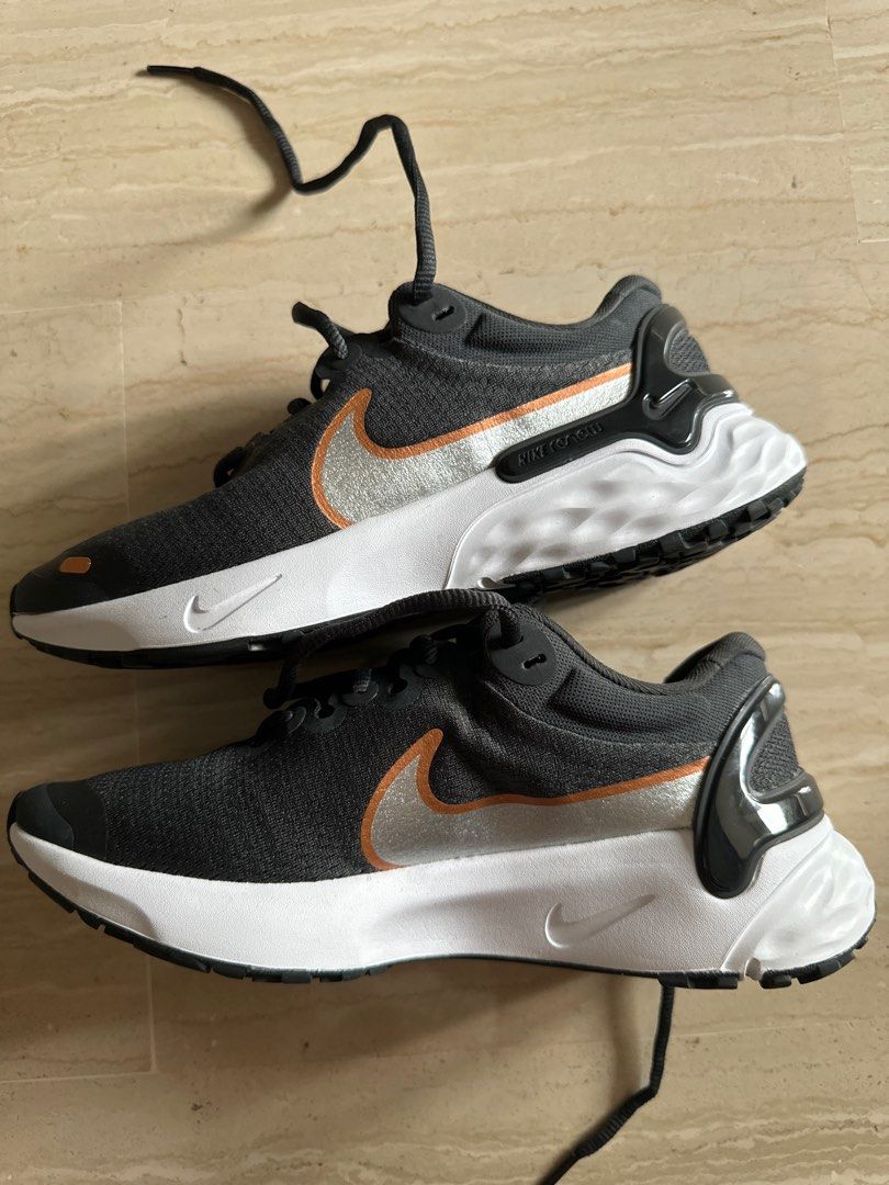nike renew grey and orange