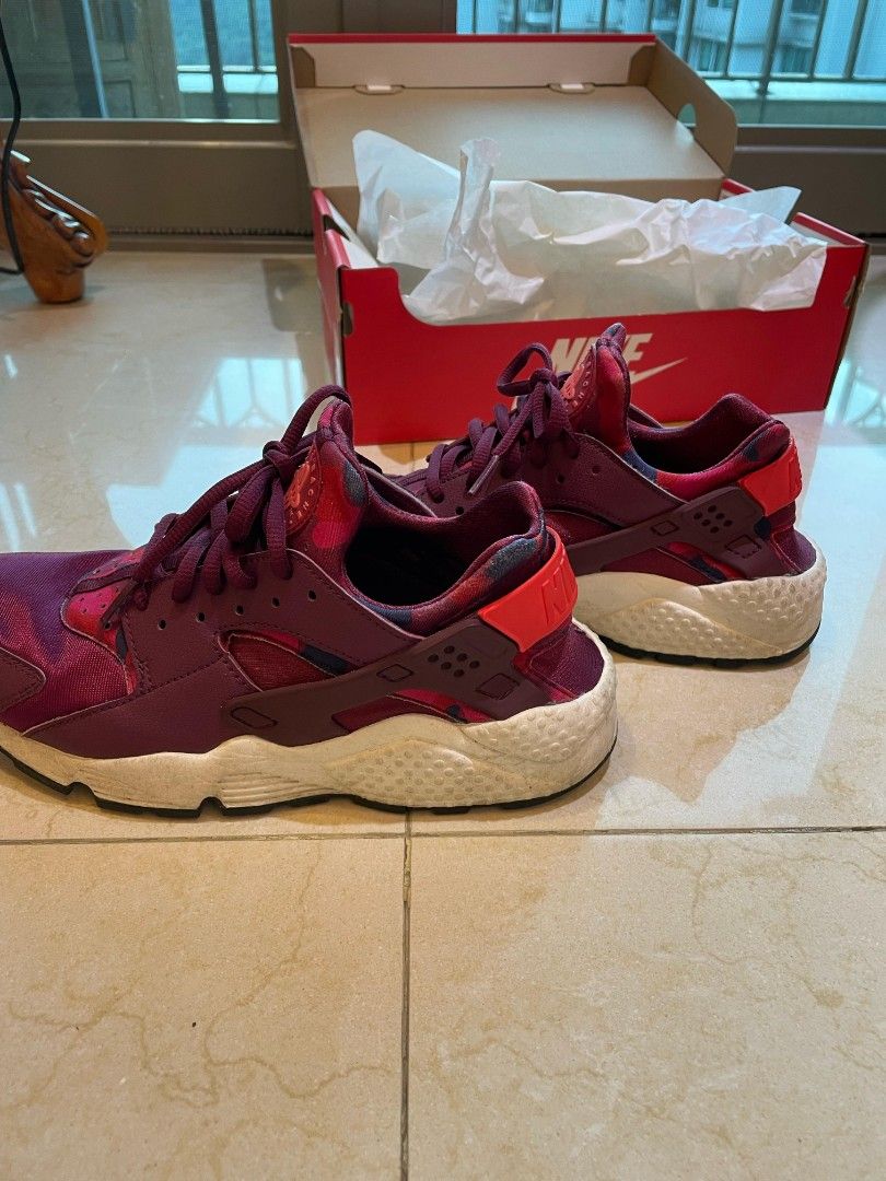 Nike Shoes Nike Air Huarache Run Print Deep Garnet Womens US 8 Red
