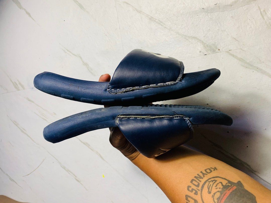 mens nike slides size 8.5