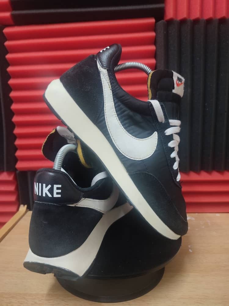 Nike clearance tailwind 70
