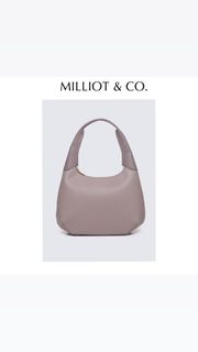 (Category: ) located in . Submitted by onlineshoppers097 (Listing ID 1260736518, Image 1). Description: .