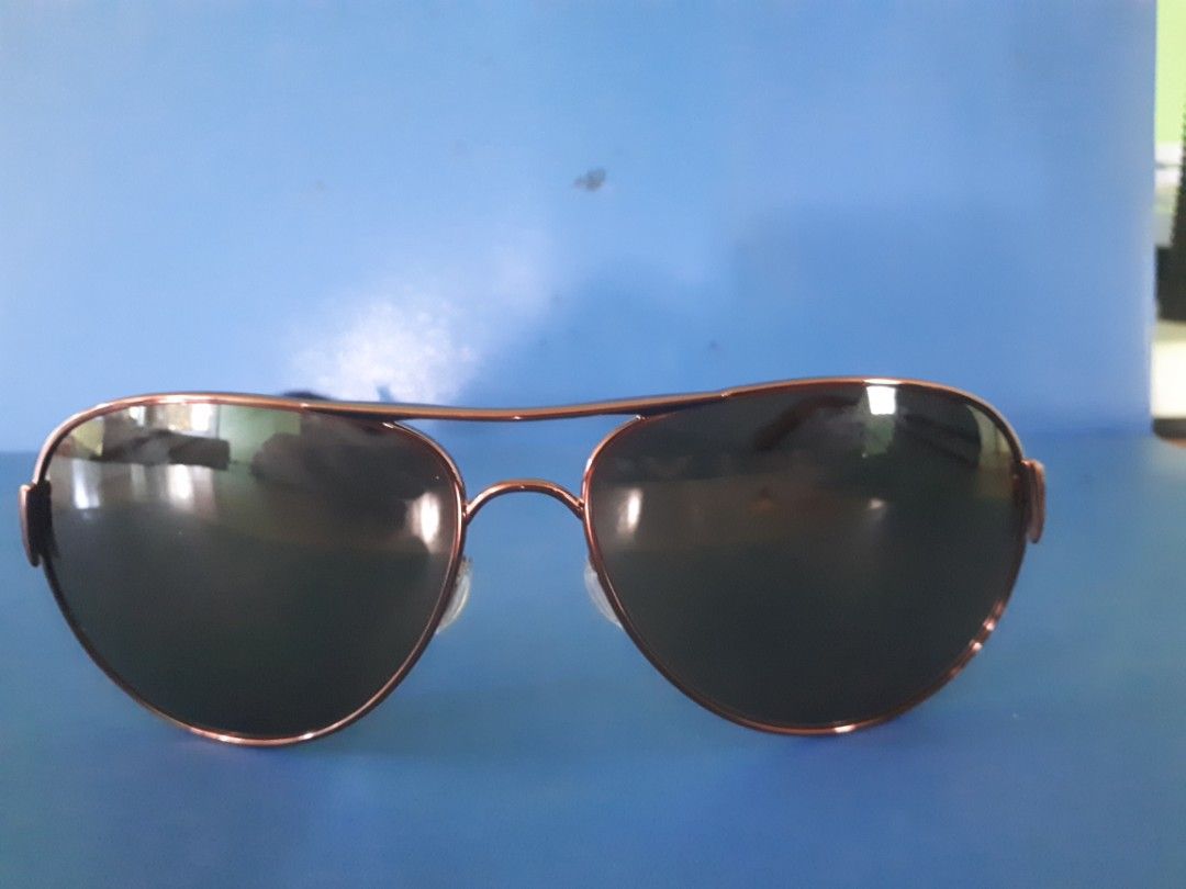 ORIGINAL OAKLEY CAVEAT, Men's Fashion, Watches & Accessories, Sunglasses & Eyewear on Carousell