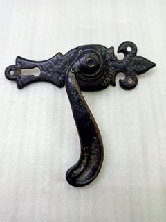 Original Vintage Victorian cast iron metal knob for 450 *N84