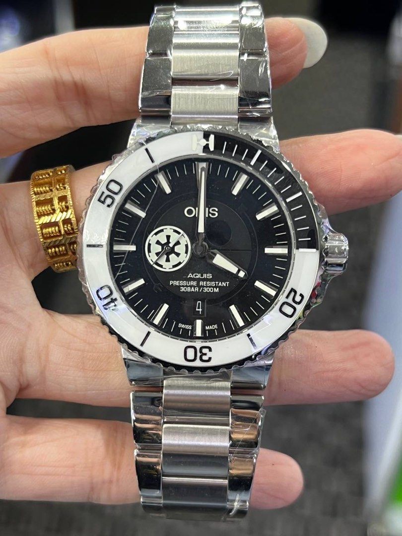 Oris best sale aquis stormtrooper