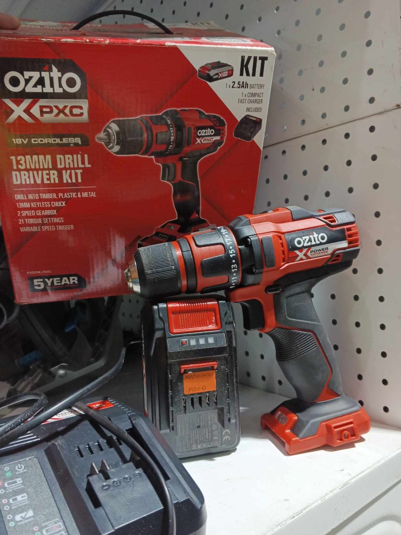 OZITO 13mm Drill Driver Kit, Commercial & Industrial, Construction