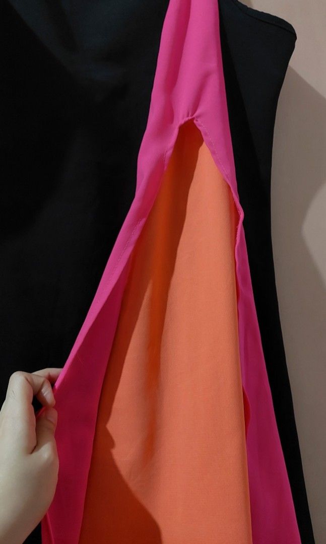 Pink Orange Dress (Category: Dresses) located in Paranaque City. Submitted by mclock94 (Listing ID 1260782198, Image 3). Description: worn once, little big on me thats why I wanna sell can fit up medium to large can ask for when worn.