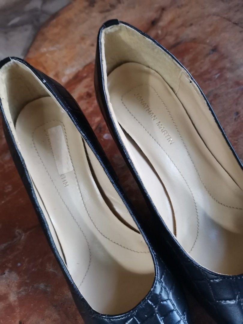 Jonathan sales martin shoes