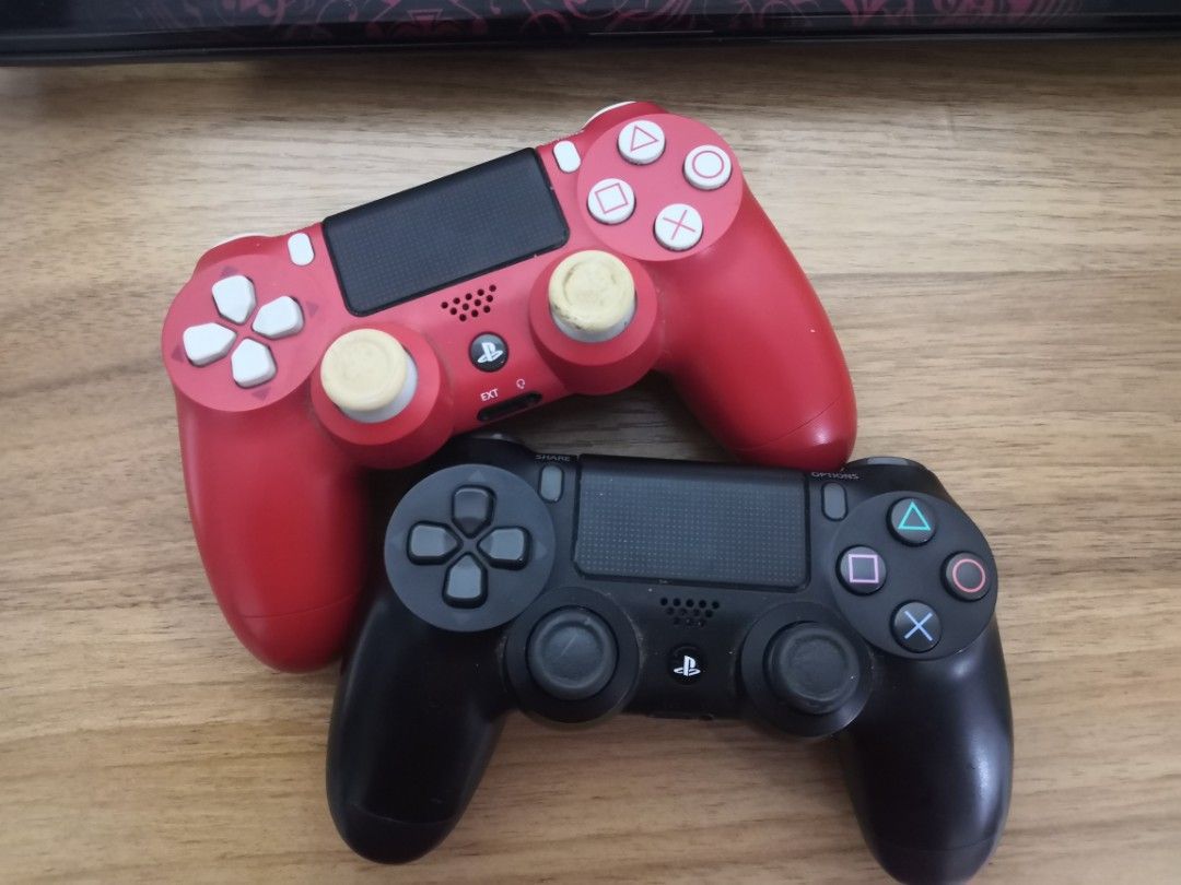 Ps4 pro online amazing red