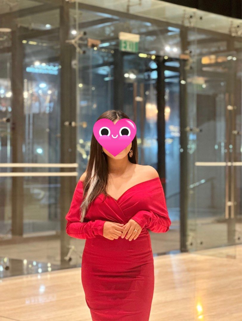 Red Dress for sale (Category: Dresses) located in Manila. Submitted by jazzyft12 (Listing ID 1260754366, Image 2). Description: Selling my dress. Used twice lang. it is not stretchable so the size is small to med.