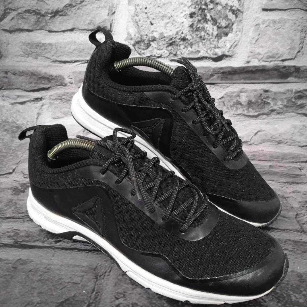 Harga sepatu reebok express runner Clearance