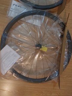 Roval Alpinist CL II (front and rear) Disc Wheelset