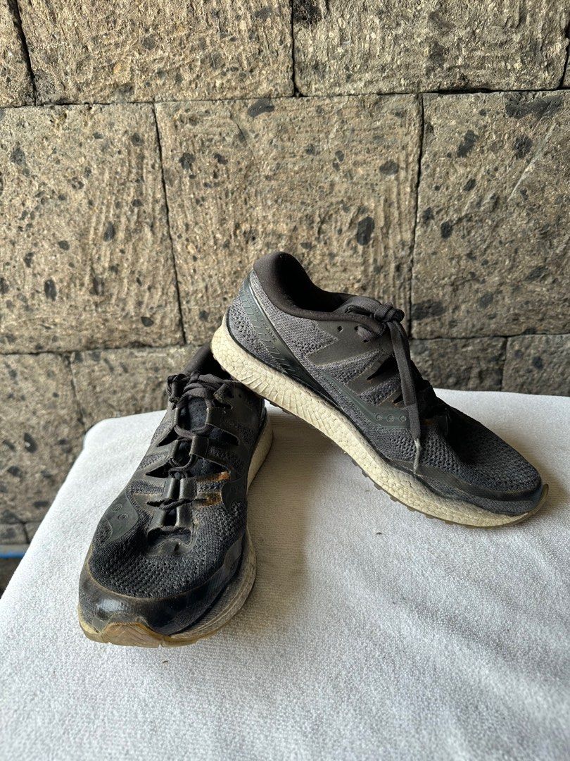 Saucony Freedom ISO 2 Black Men s Fashion Footwear Sneakers