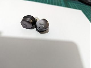 （分類：）位於 。 由 herbertman 提交（商品編號 1260784228，圖片 1）。簡介： 。