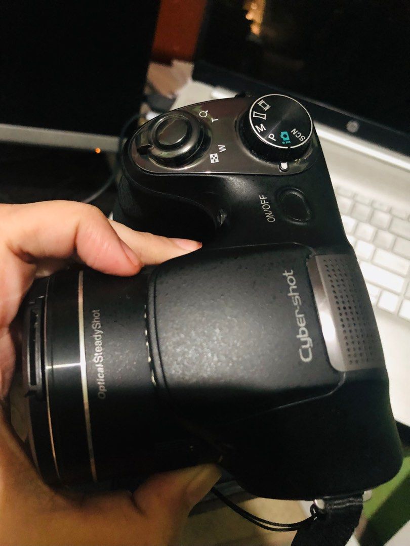 Sony Cybershot DSC H300, Photography, Cameras on Carousell